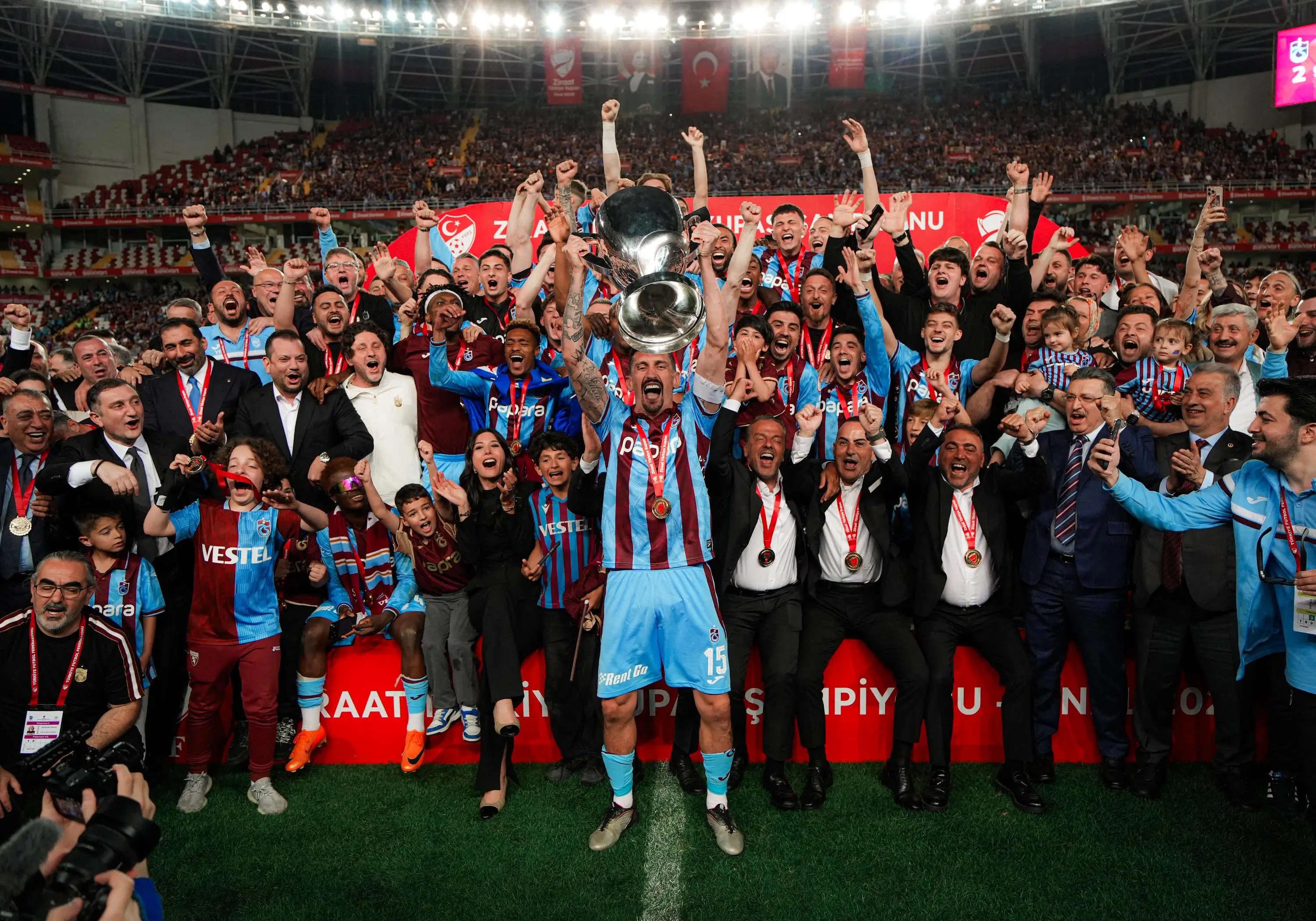 Trabzonspor is the 2025–2026 Ziraat Turkish Cup champion!