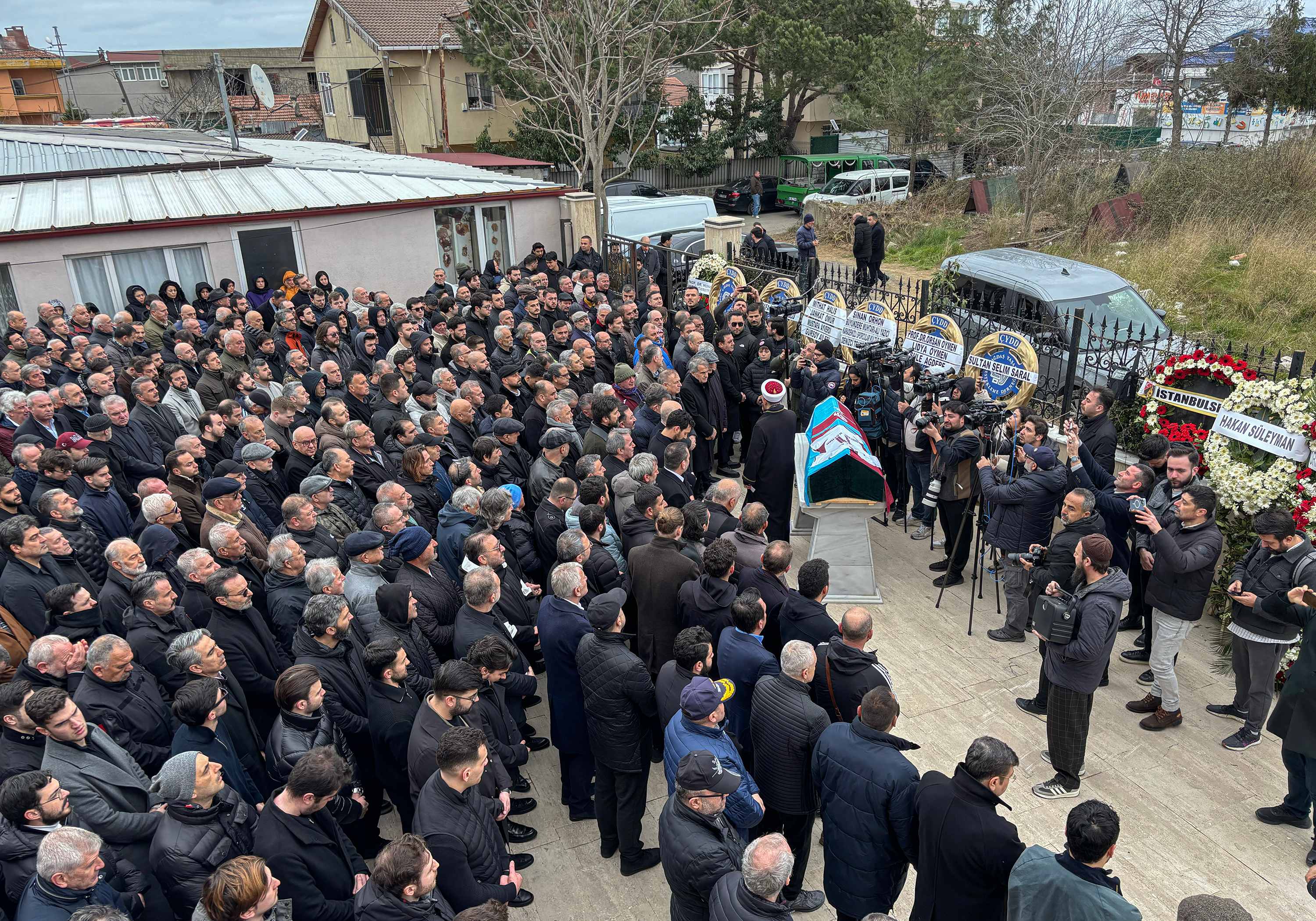 Orhan Kaynak son yolculuğuna uğurlandı | Trabzonspor Kul&uuml;b&uuml; Resmi Web Sitesi