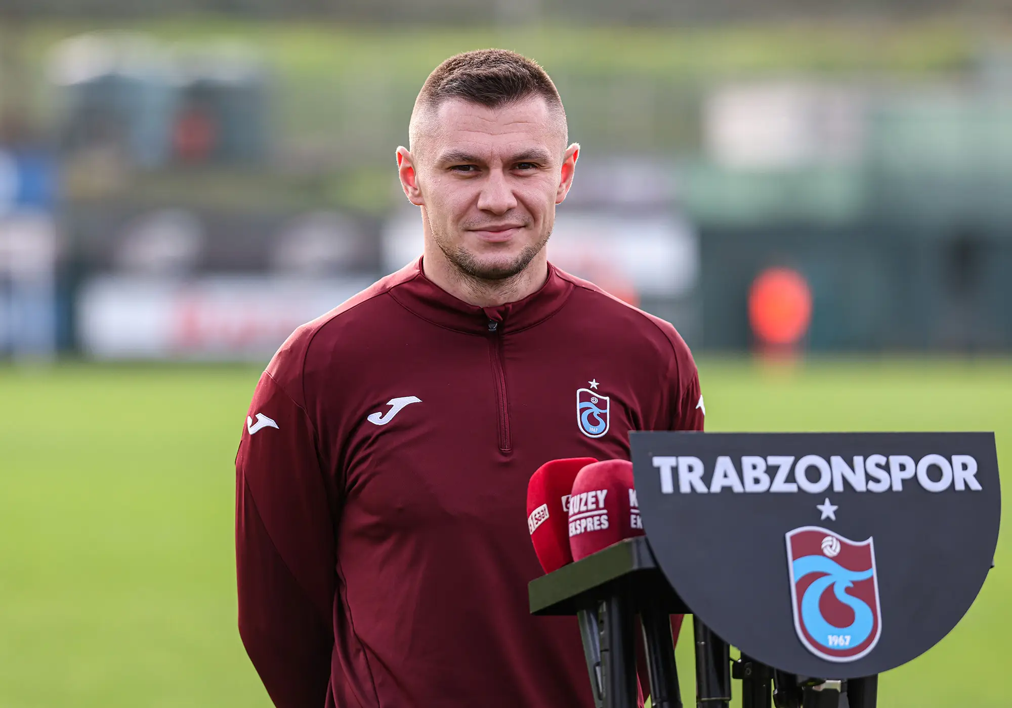 Futbolcumuz Oleksandr Zubkov basın toplantısı düzenledi