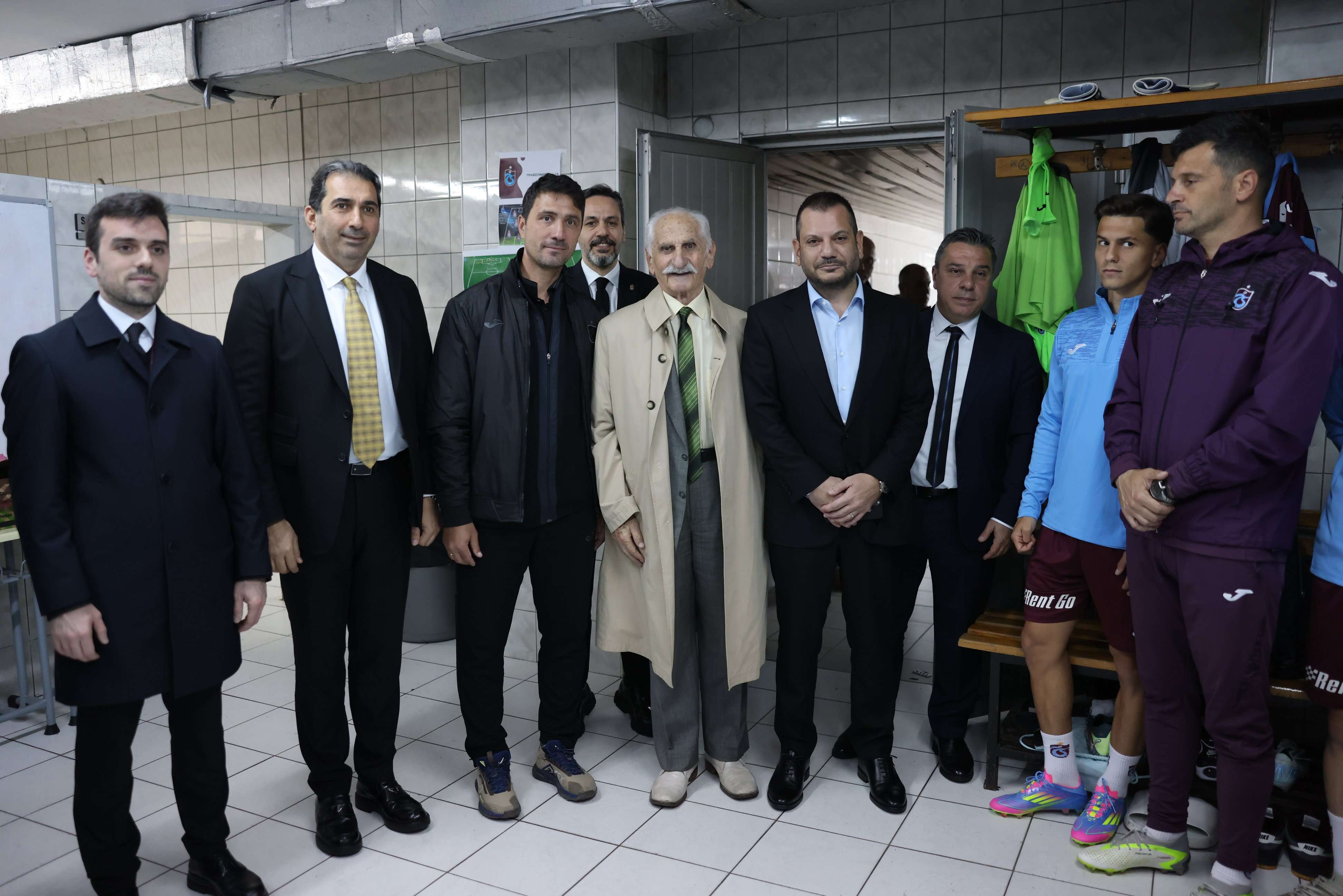 Başkanımız Doğan ve Eski Başkanımız Ataman'dan U19 Takımımıza Ziyaret