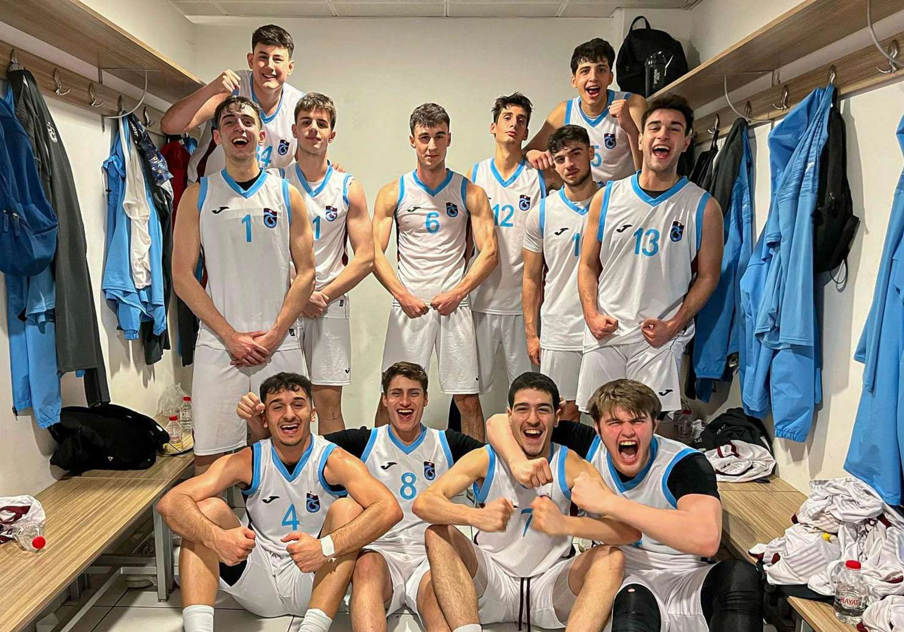 U18 Basketbol Takımımız, Muratpaşa Belediyesi’ni mağlup ederek ikinci galibiyetini aldı