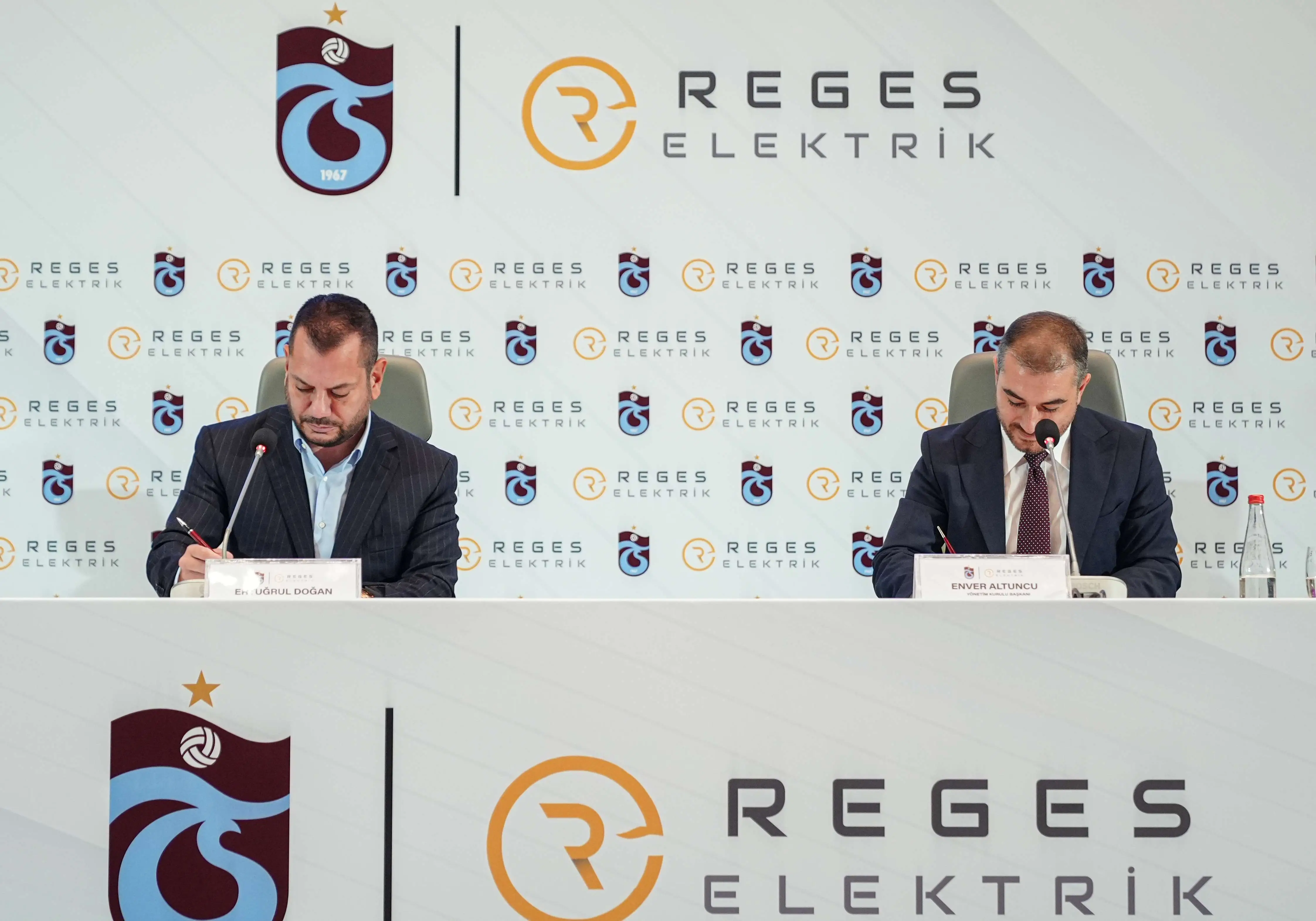 Forma kol altı sponsorumuz Reges Elektrik ile sözleşme imzaladık
