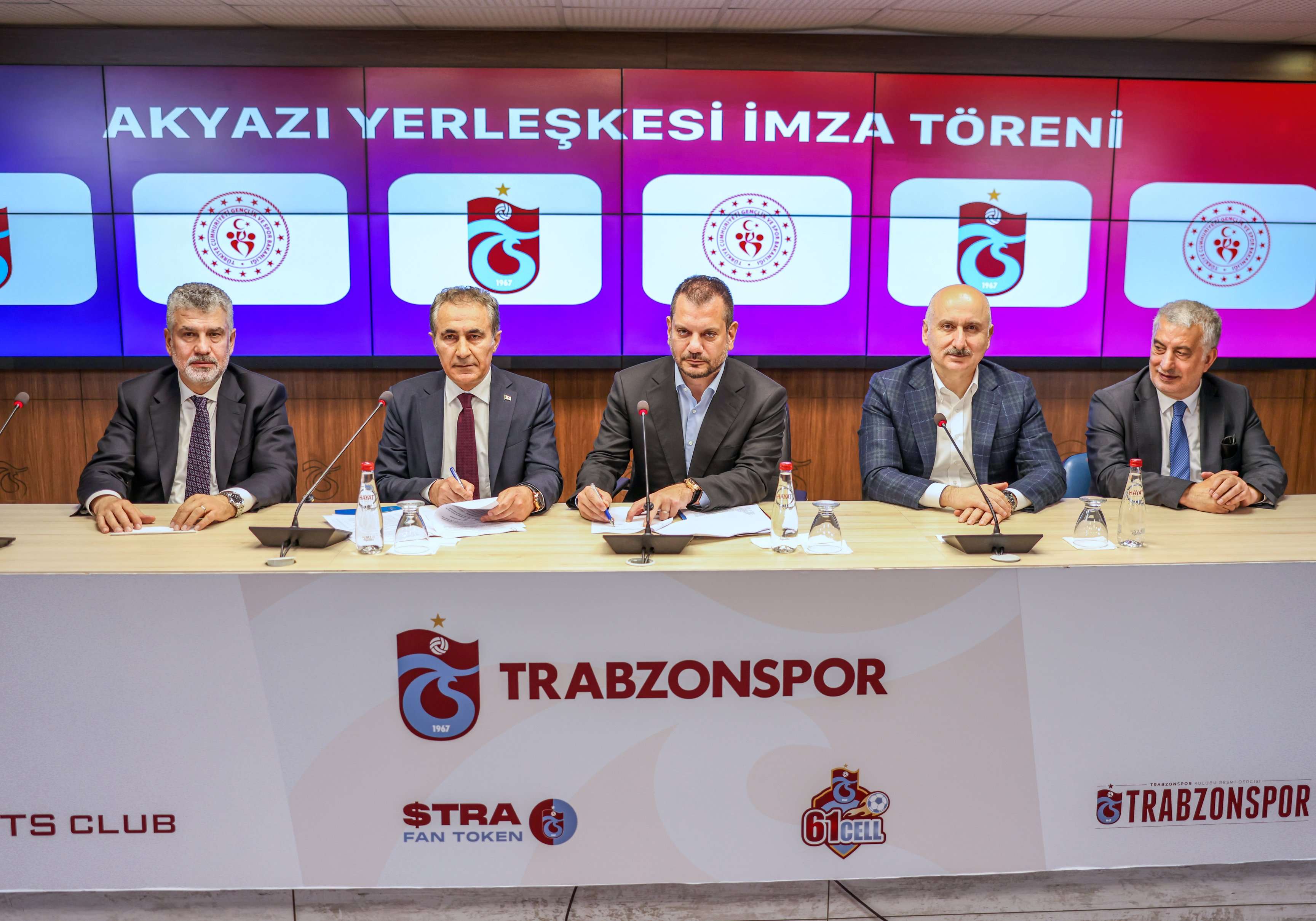 Akyazı Yerleşkesi İmza Töreni Papara Park’ta Gerçekleştirildi