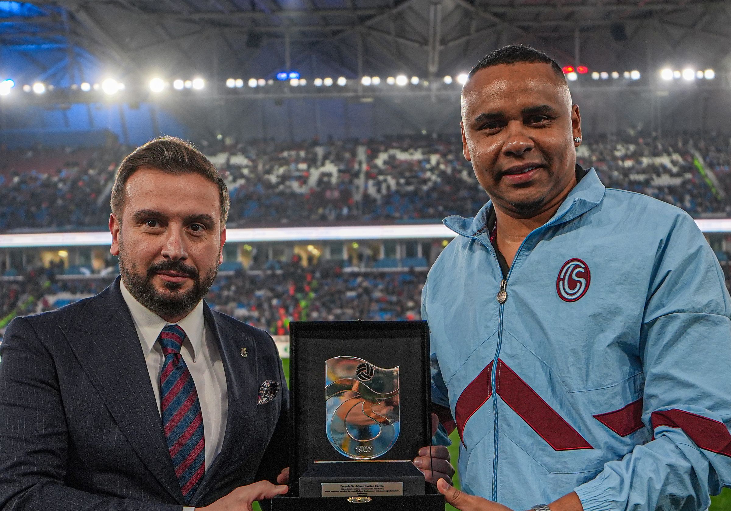 Jaja Coelho'ya Teşekkür Plaketi | Trabzonspor Kulübü Resmi Web Sitesi